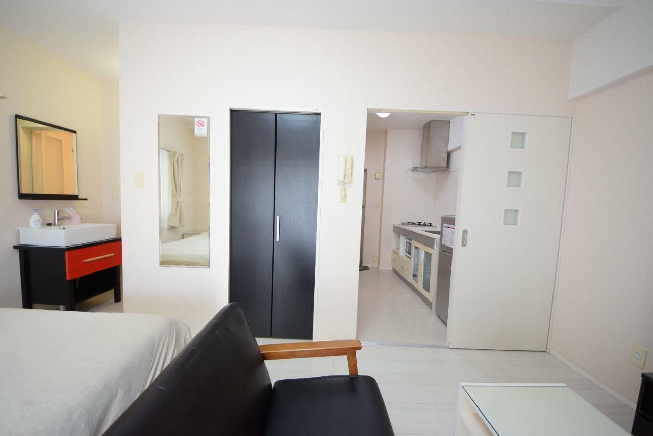 Ferienwohnung Sumuka Shintoshin 1K 402 Naha Exterior foto